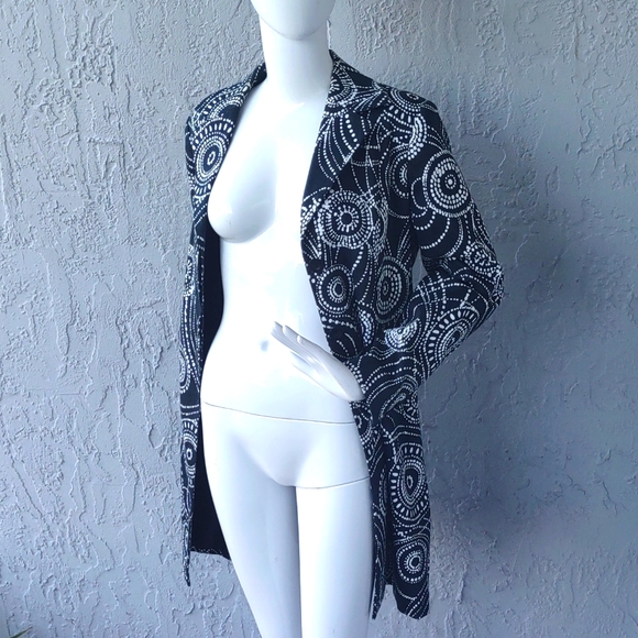 PARISIAN'S SIGNATURE LADIES' LUXURY GEOMETRIC PRINT KNEE-LENGTH OVERCOAT - Picture 3 of 17